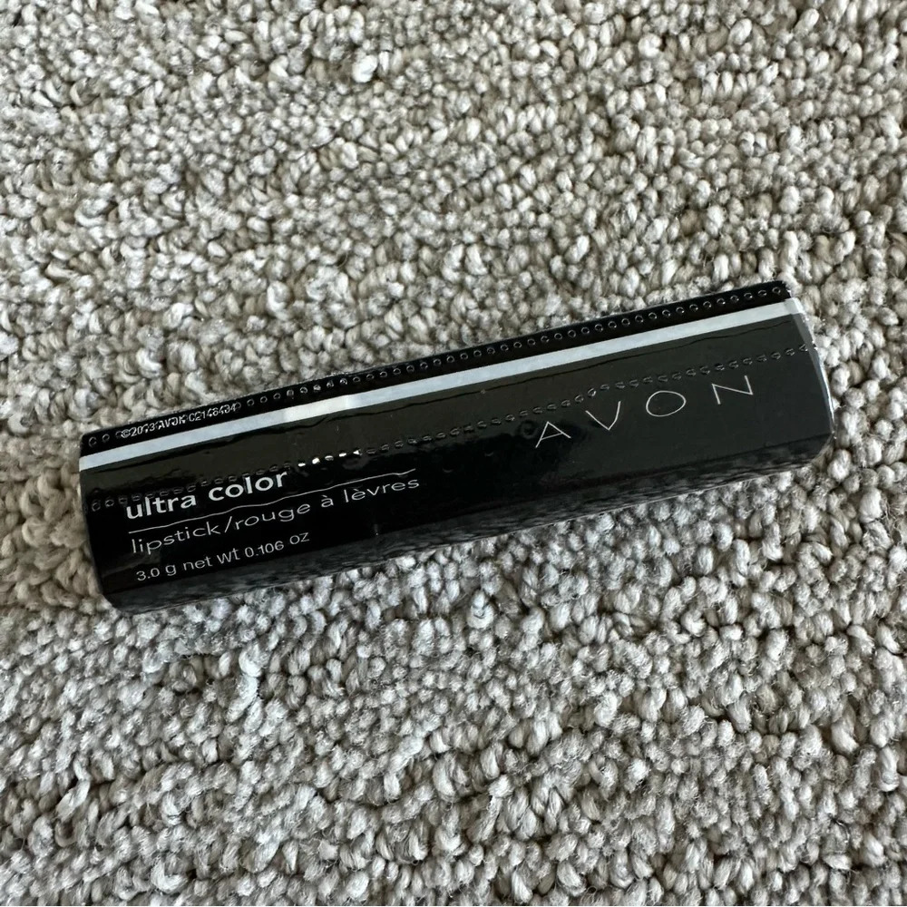 Avon Ultra Color Rich Lipstick‎ Tangerine Tango